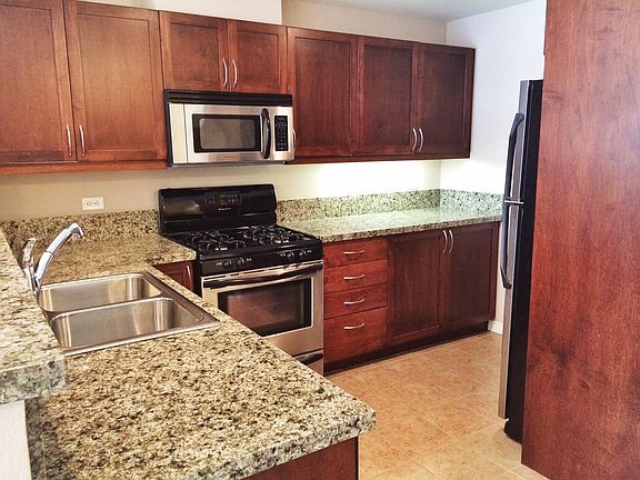 3rd image of 530 K St Unit 811