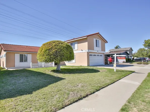 17475 Santa Lucia St, Fountain Valley, CA 92708