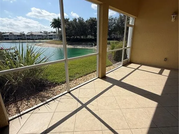 7168 Lemuria Cir APT 1701, Naples, FL 34109