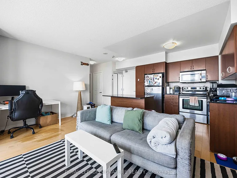 2240 Lake Shore Blvd W #603 — Photo 9