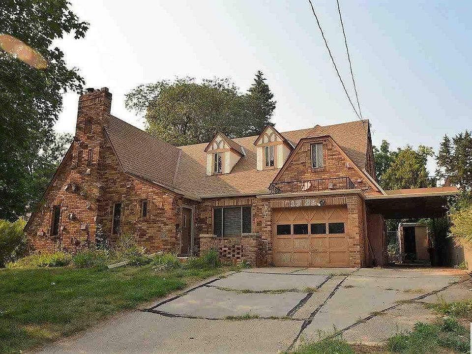 1st image of 517 38th St