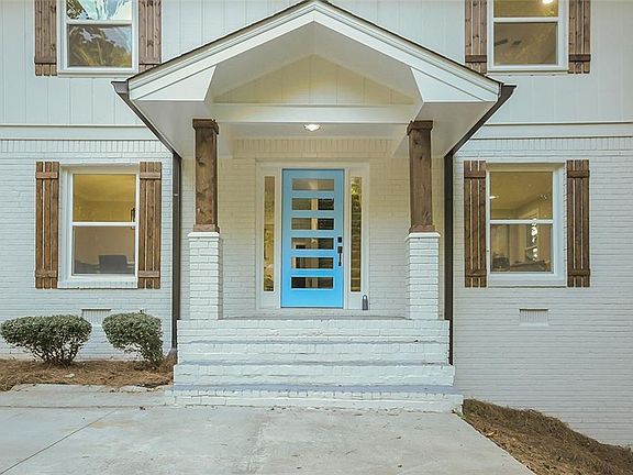 5th image of 3777 Woodyhill Dr