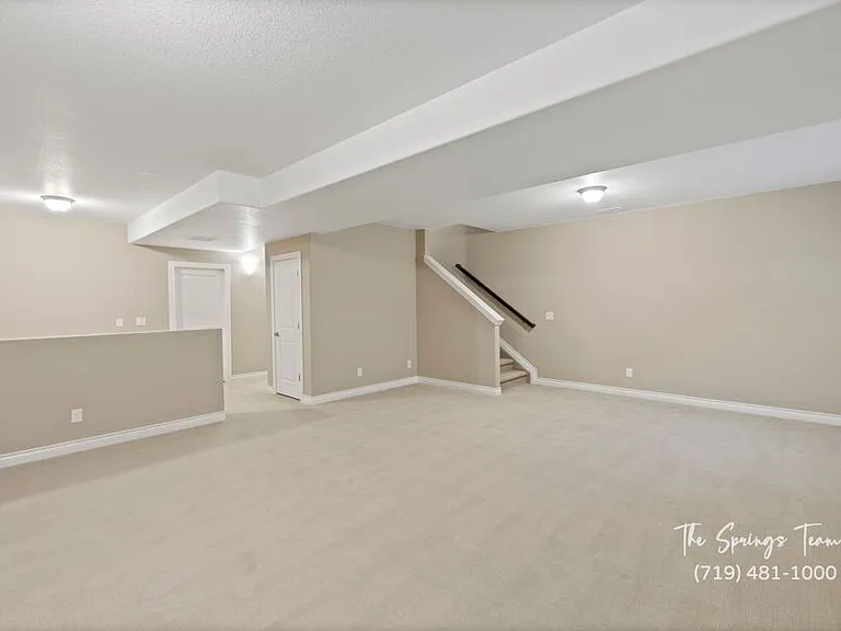9547 Dewitt Dr — Photo 38