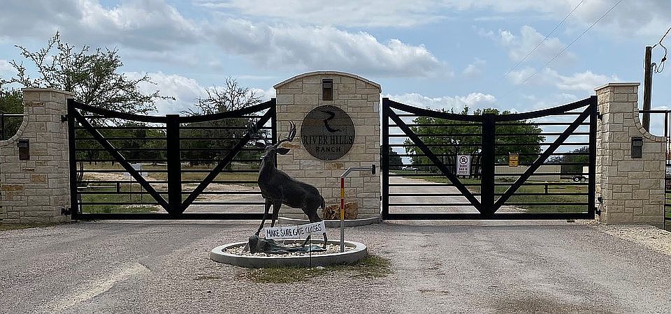 Gate Entry to River Hills