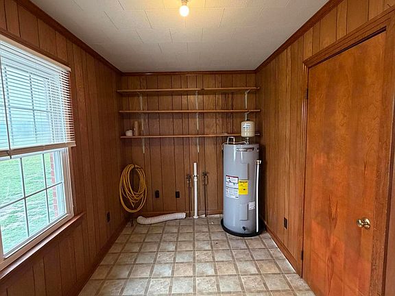 4th image of 1312 Cedar Landing Road