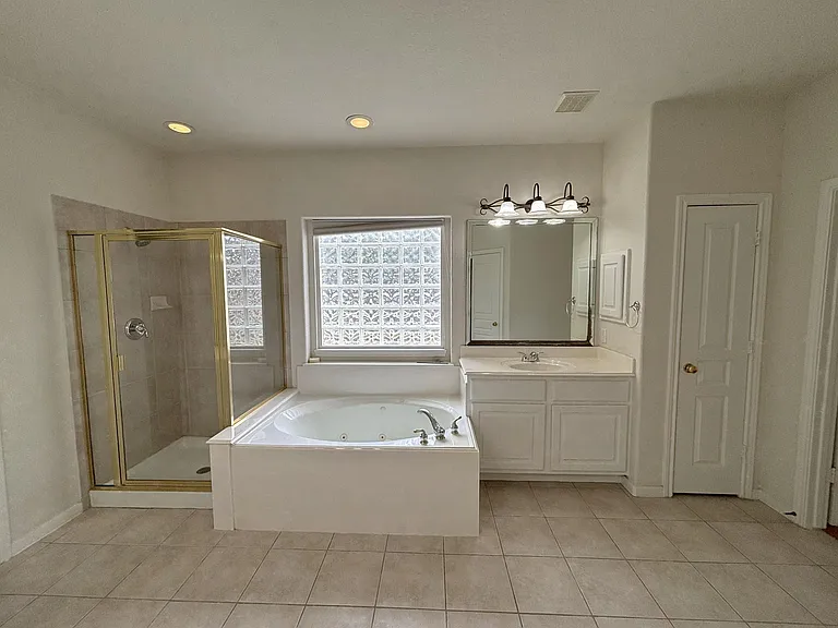 19538 Piney Lake Dr — Photo 18