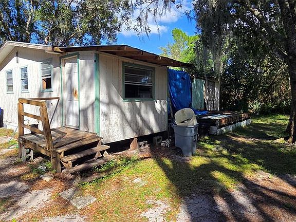 4th image of 1441 CROSSVIEW STREET