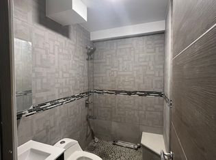 14414 Laburnum Ave #2, Flushing, NY 11355