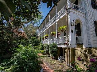17 Thomas St, Charleston, SC 29403