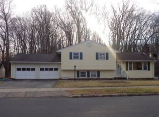 286 Spruce St, Cheshire, CT 06410