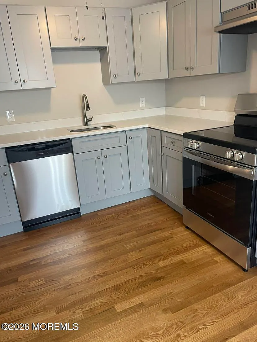 2 bed, 868 sqft, $2,800 — Photo 4