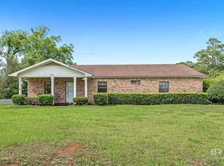 7671 Parker Rd, Fairhope, AL 36532