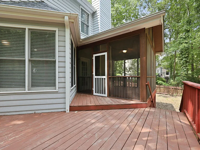 2716 Steeple Run Dr — Photo 37