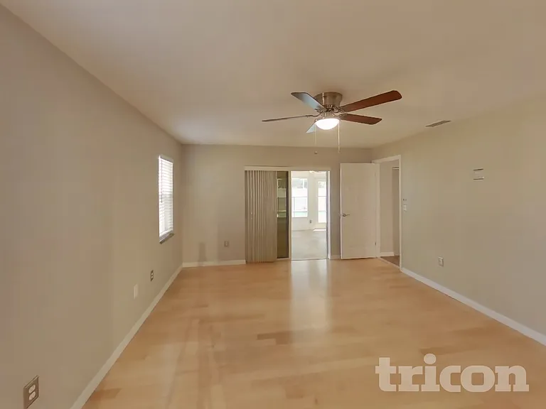 1601 Gulf Rd — Photo 8