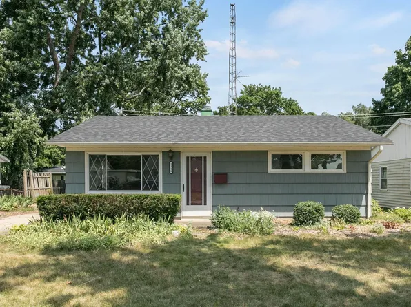 1316 Helmen Dr, South Bend, IN 46615
