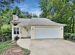 2861 Lithia Pl, Lithia Springs, GA 30122