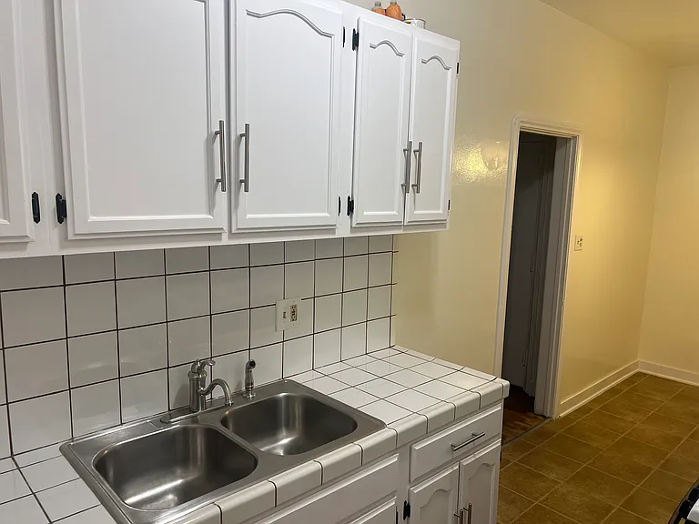 4249 Leimert Blvd — Photo 6
