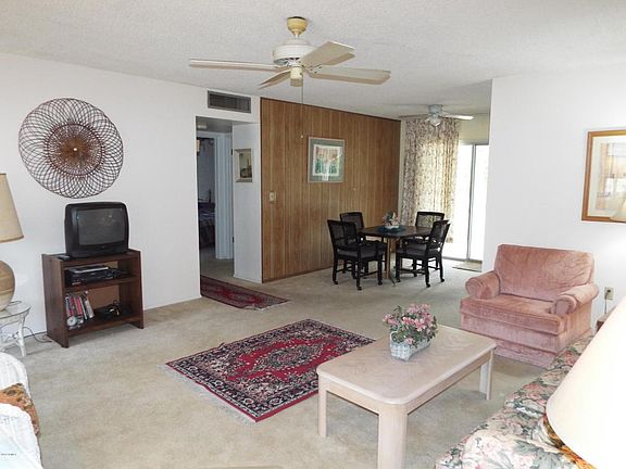 3rd image of 9229 N Balboa Dr