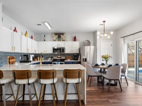 13713 Lost Spurs Rd, Fort Worth, TX 76114