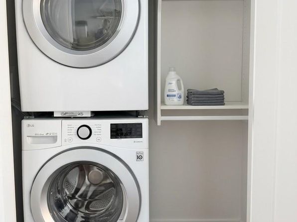 1 bedroom rental in Richmond — photo 5