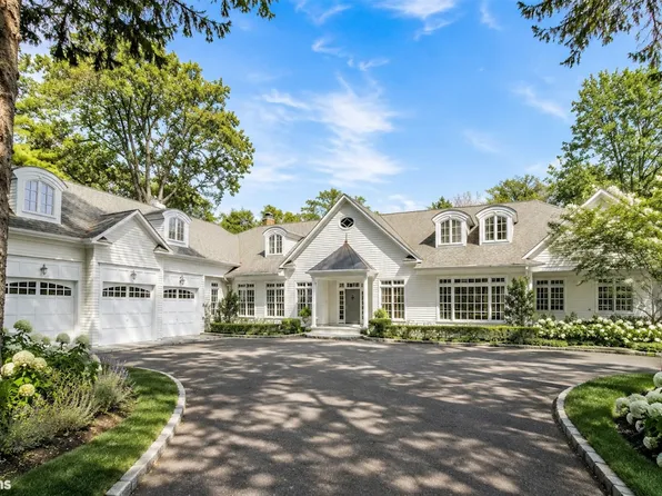 (undisclosed Address), Port Washington, NY 11050