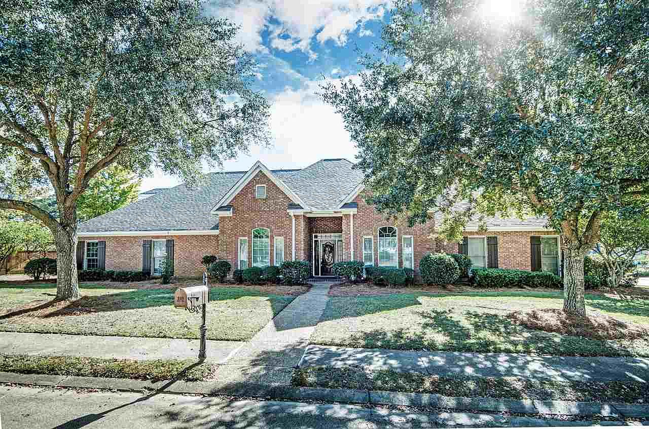 103 Port Ln Brandon Ms 39047 Mls 336073 Zillow