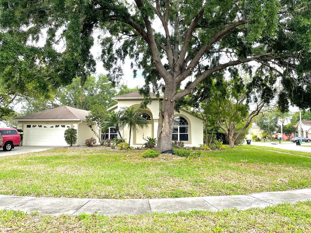 Building Photo - 11915 Debary Ct