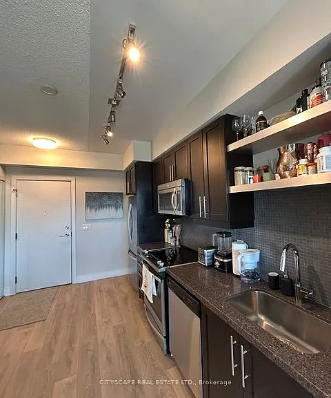 525 Adelaide St W #LPH27 — Photo 15
