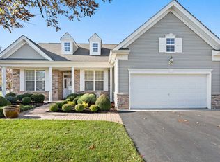 32 Colchester Dr, Jackson, NJ 08527