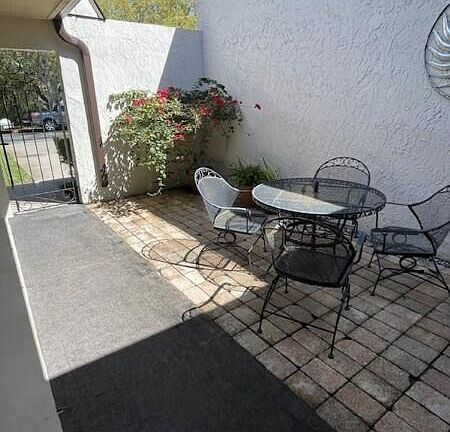 4th image of 2790 Demaret Dr