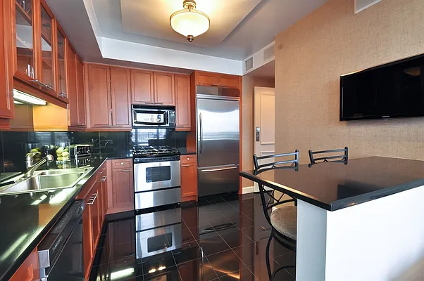 Sold by Corcoran | media 8