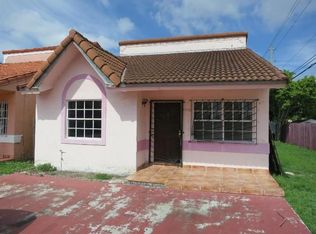 7592 W 29th Way, Hialeah, FL 33018