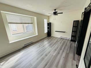 7012 194b St, Surrey, BC