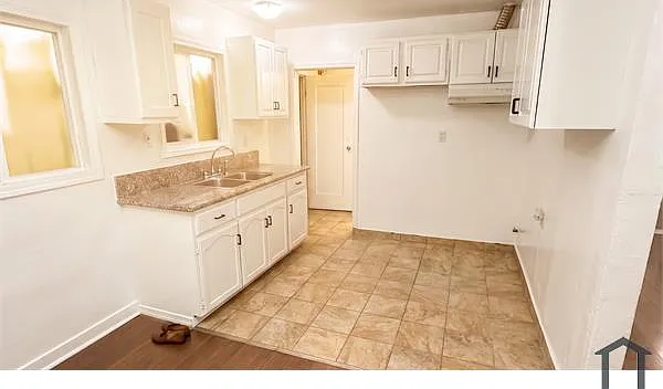 1 bed, $2,289 — Photo 2