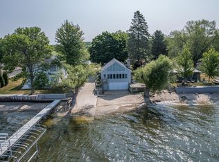 619 Arrowhead Beach Rd, Luxemburg, WI 54217