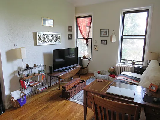 Rented by Brown Harris Stevens | media 9