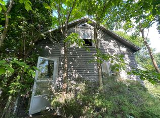 15723 Park Lake Rd, East Lansing, MI 48823