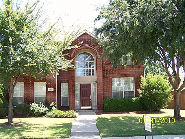1st image of 3917 Oakmont Dr