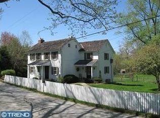 2261 S Valley Rd, Berwyn, PA 19312