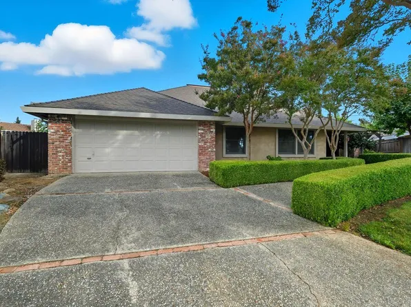 9 Sandhill Ct, Sacramento, CA 95831