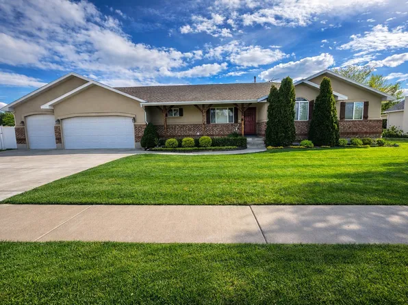 6015 W 9800 N, Highland, UT 84003