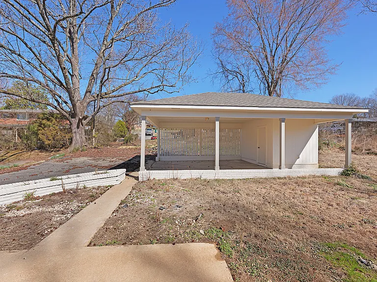 383 Mebanewood Dr — Photo 24