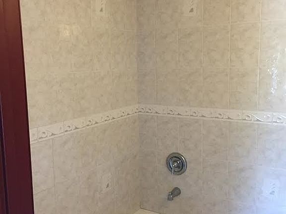 3rd image of 6599 Boulevard Of Champions