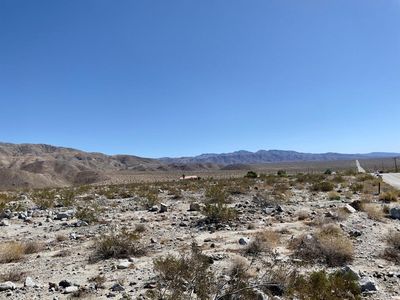 5 Dillon Rd, Desert Hot Springs, CA, 92241