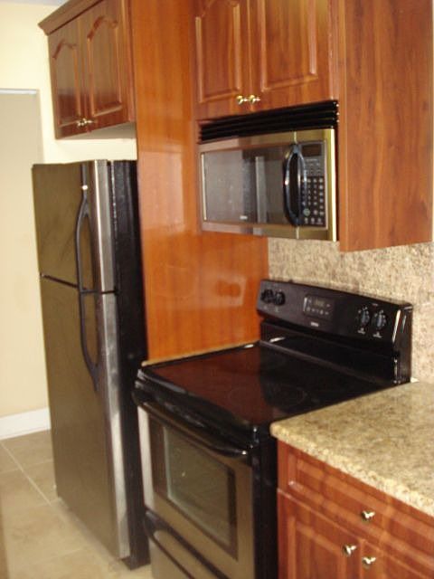 2nd image of 455 Alt 19 S APT 131