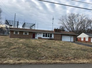 609 Virginia Ln, Cincinnati, OH 45244
