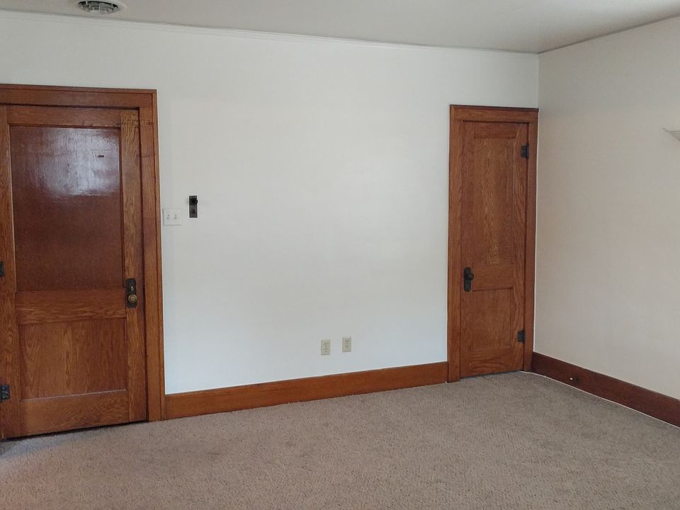 Entrance/Living Room