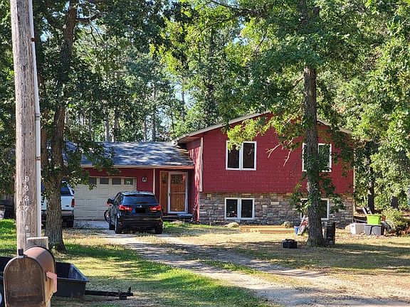 2nd image of 14663 Buckhorn Cir