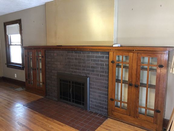3rd image of 239 McKinley Blvd