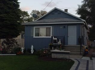 9825 W 56th St, Countryside, IL 60525